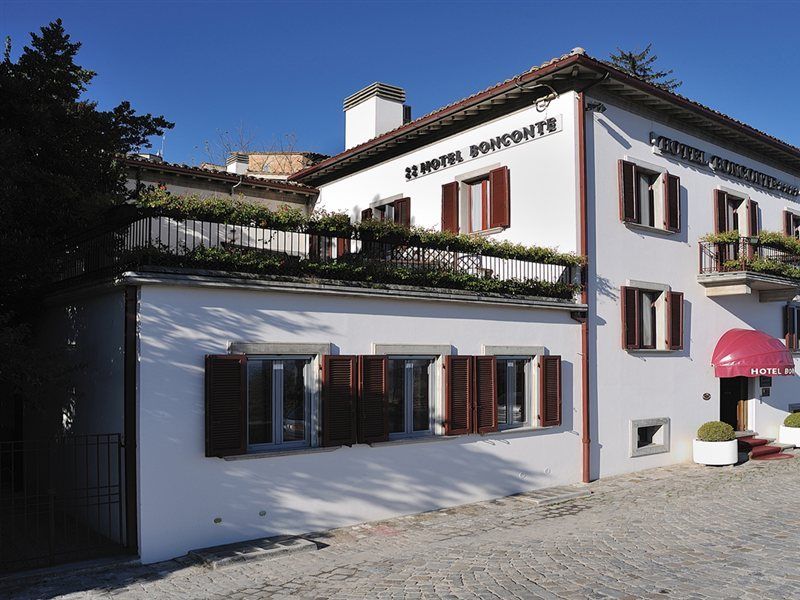 Hotel Bonconte Urbino Luaran gambar